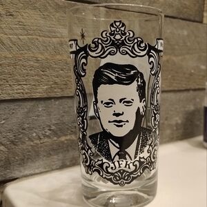 Vintage JFK John F. Kennedy 1917 1963 Inaugural glass